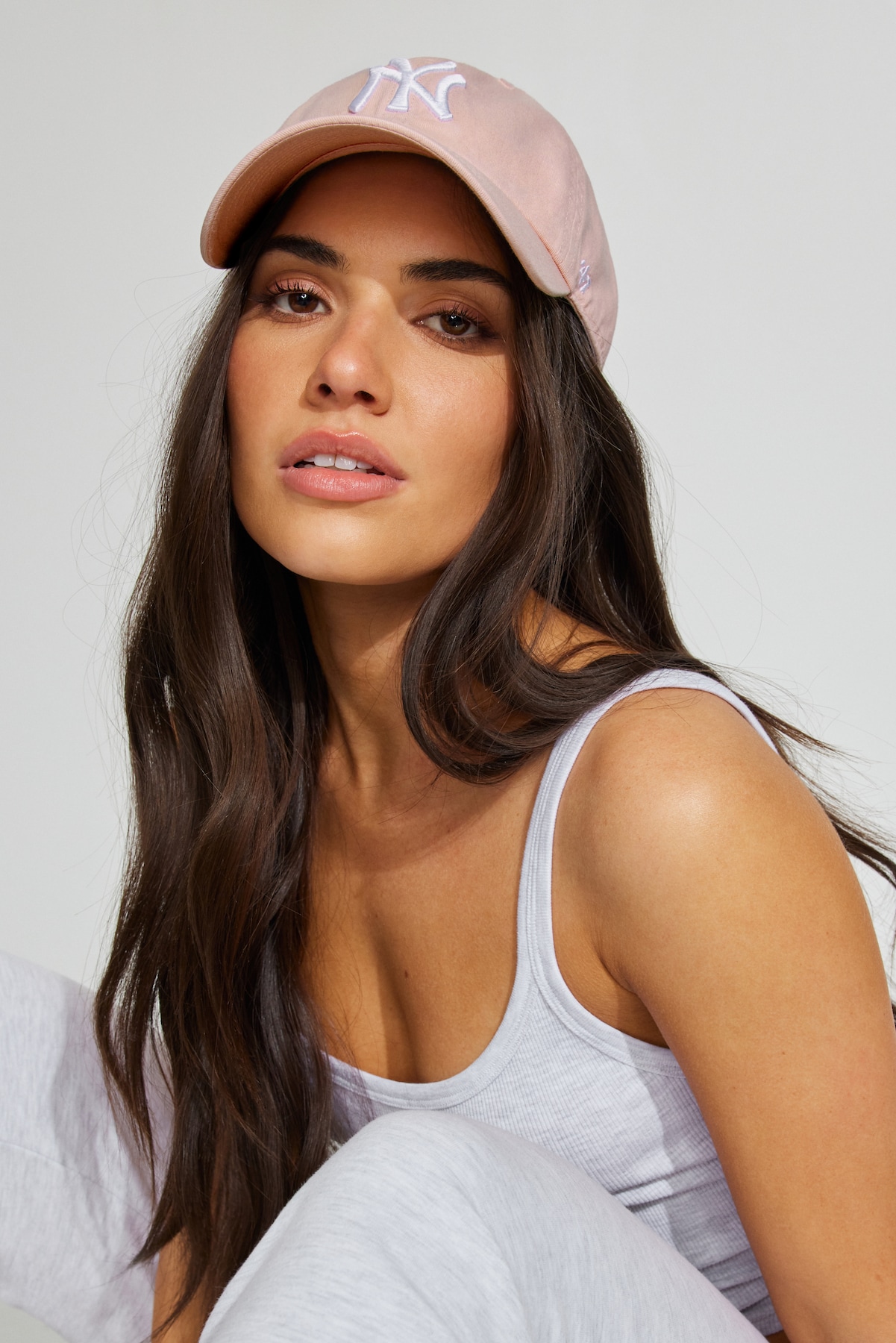 100062072_8IL_1920x2880.jpg