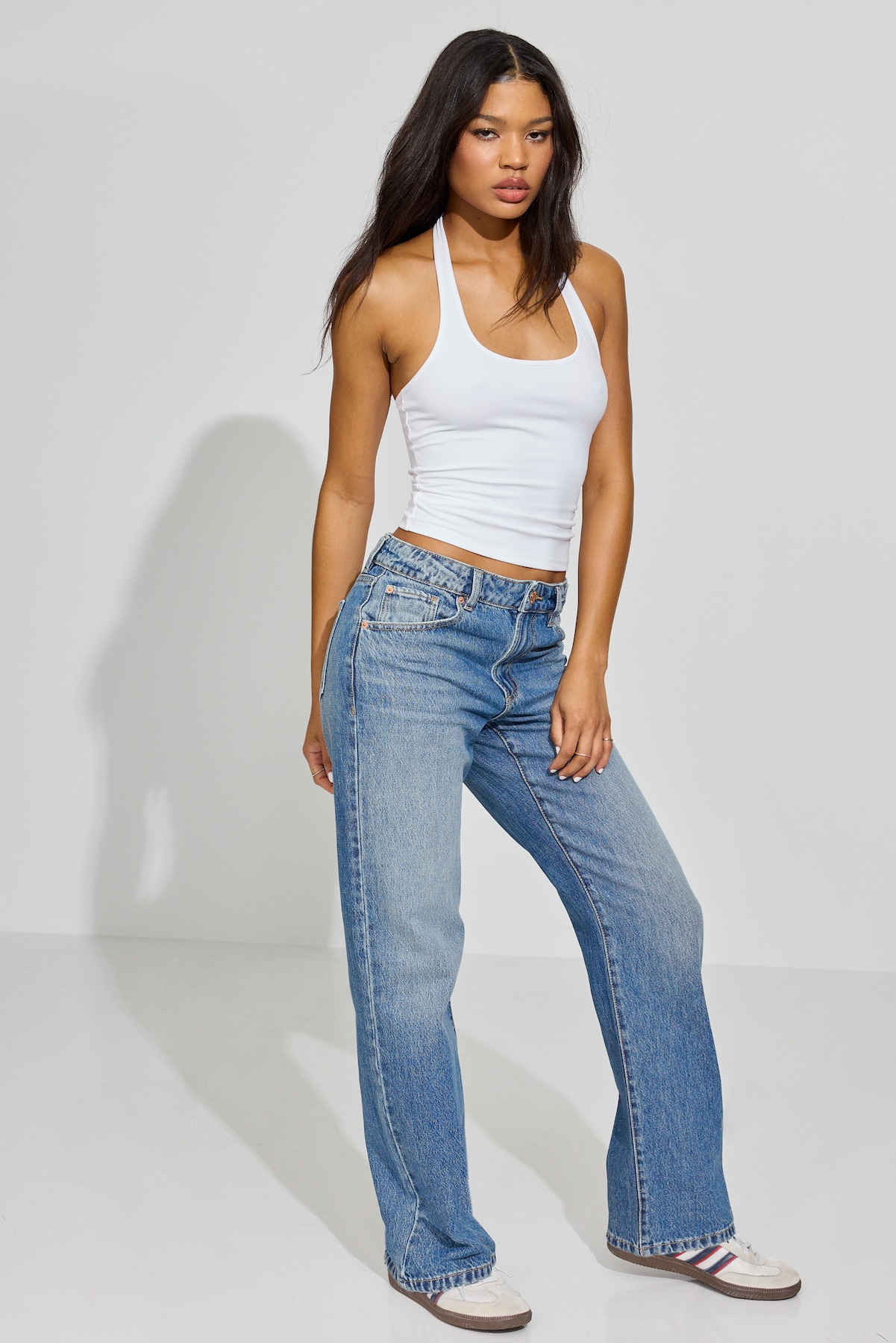 100094315_07J_alt1_1920x2880.jpg