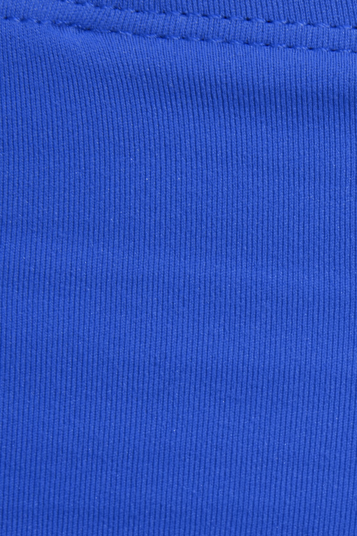 100095729_08L_alt3_1920x2880.jpg