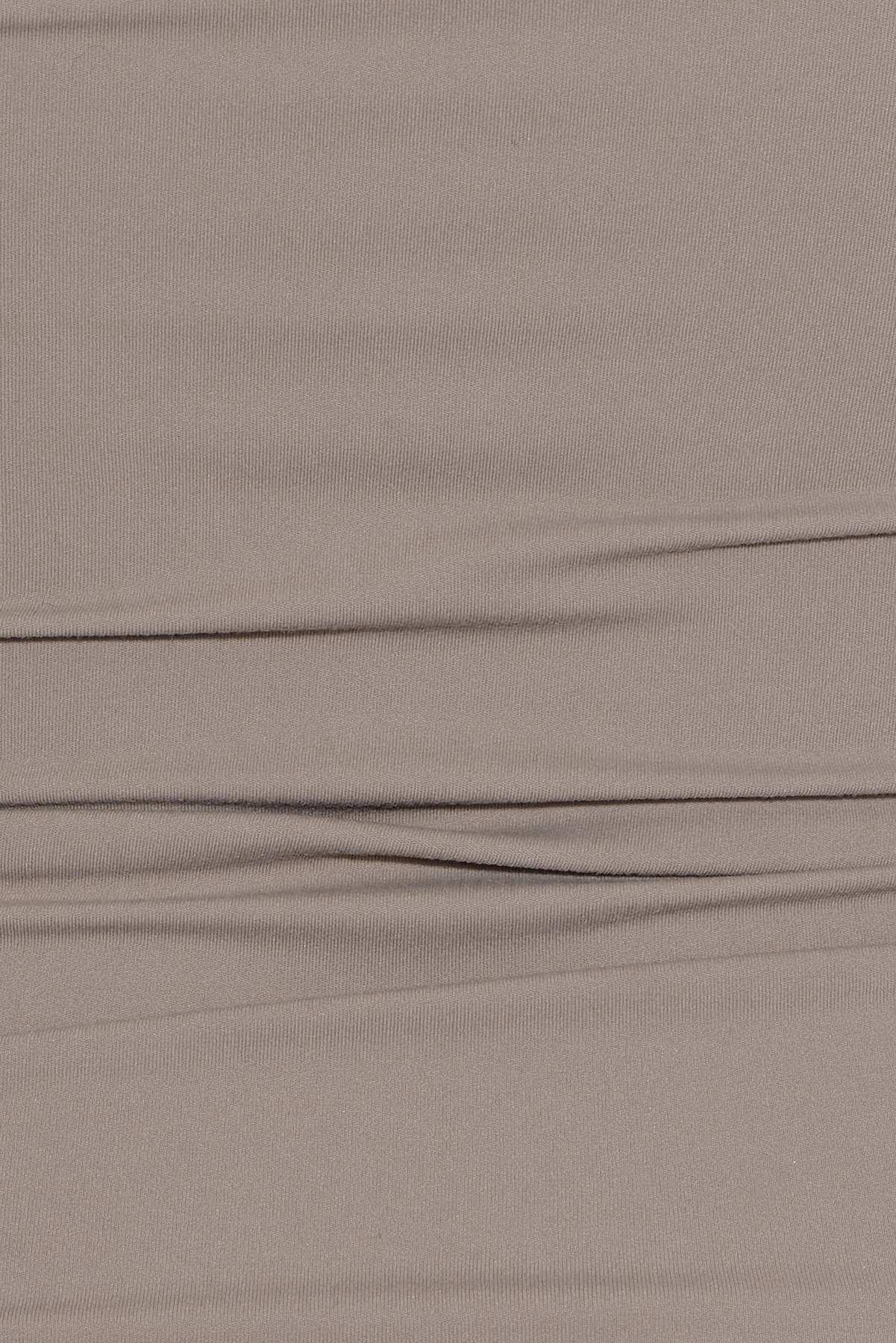 100095729_3HS_alt3_1920x2880.jpg