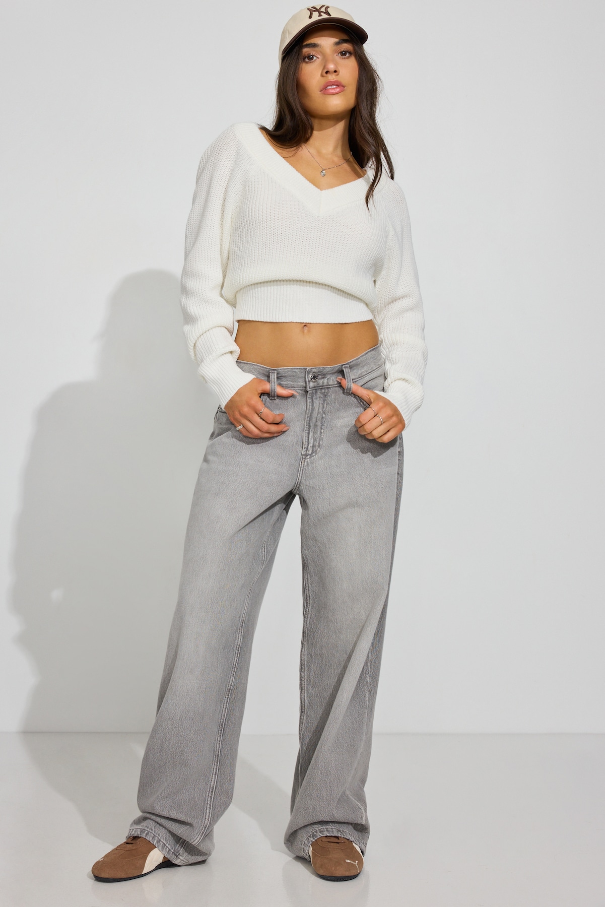 100096938_07N_1920x2880.jpg