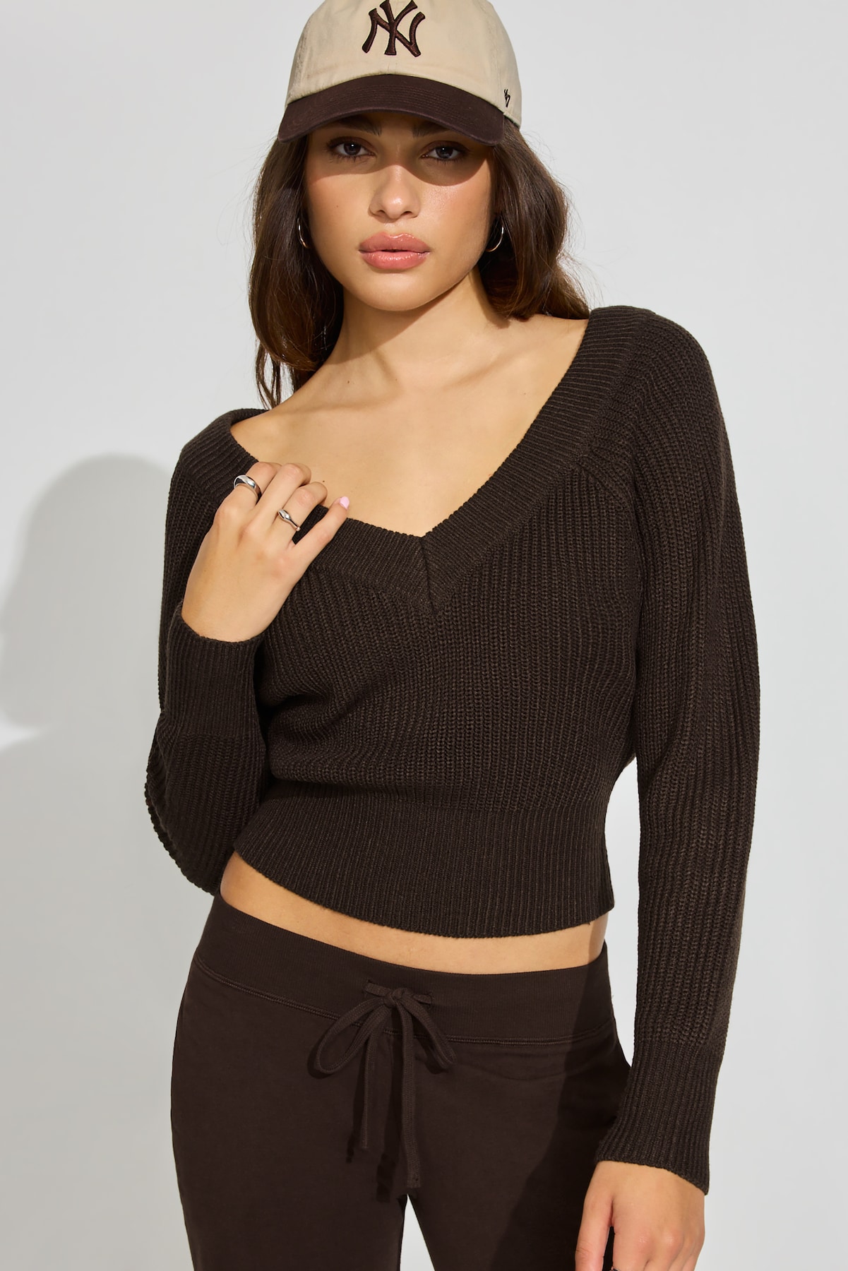100097008_4DD_alt1_1920x2880.jpg