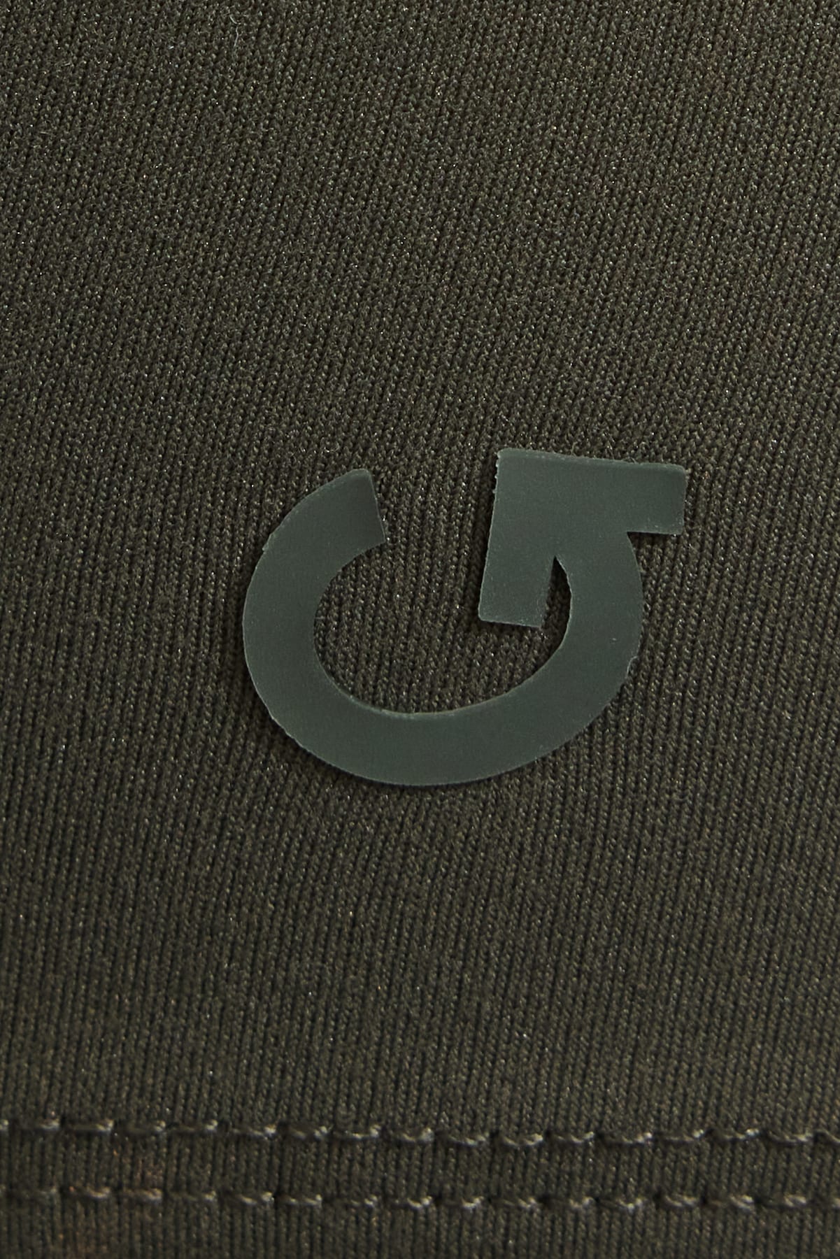 100098404_8AI_alt3_1920x2880.jpg
