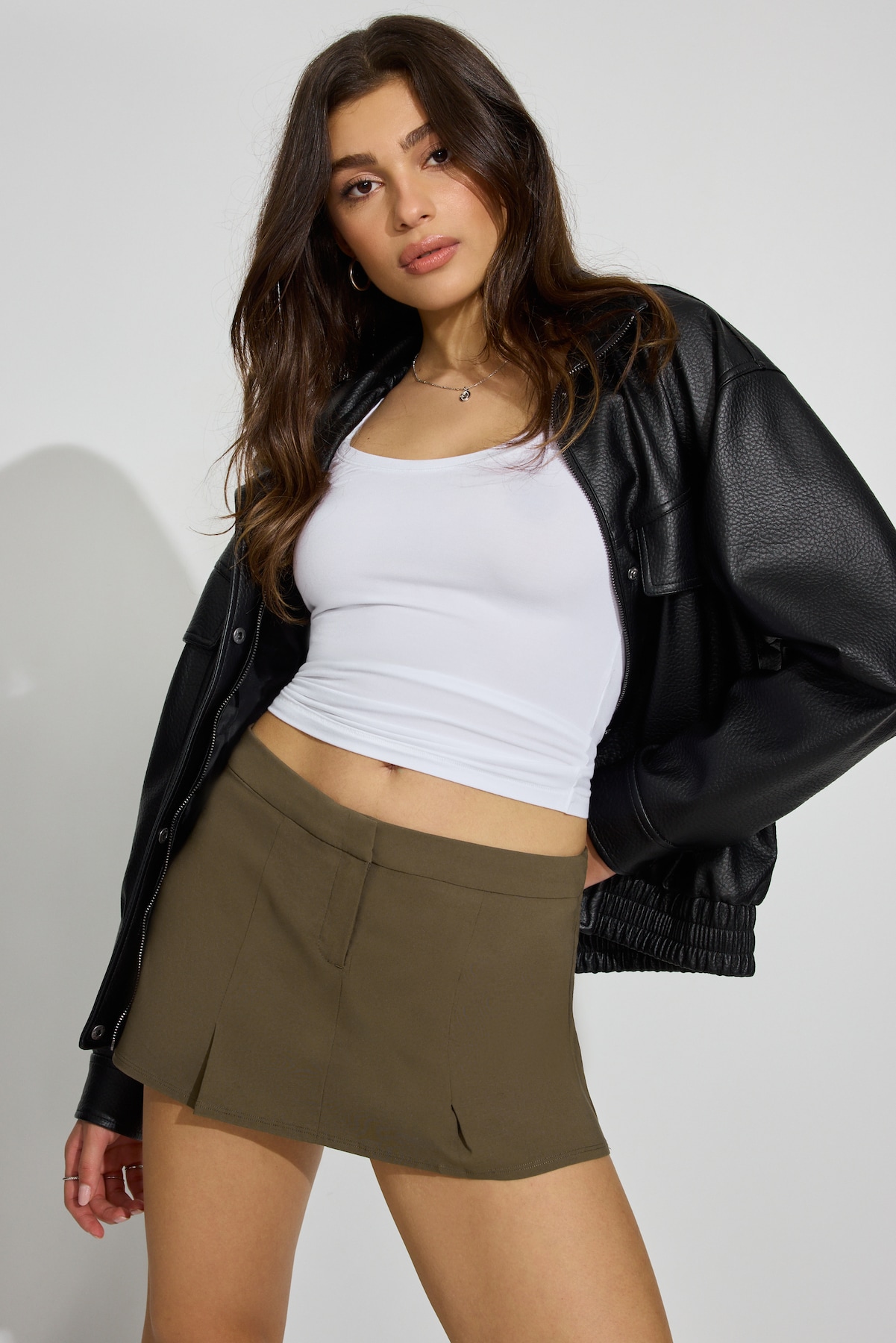 100098765_8AO_1920x2880.jpg