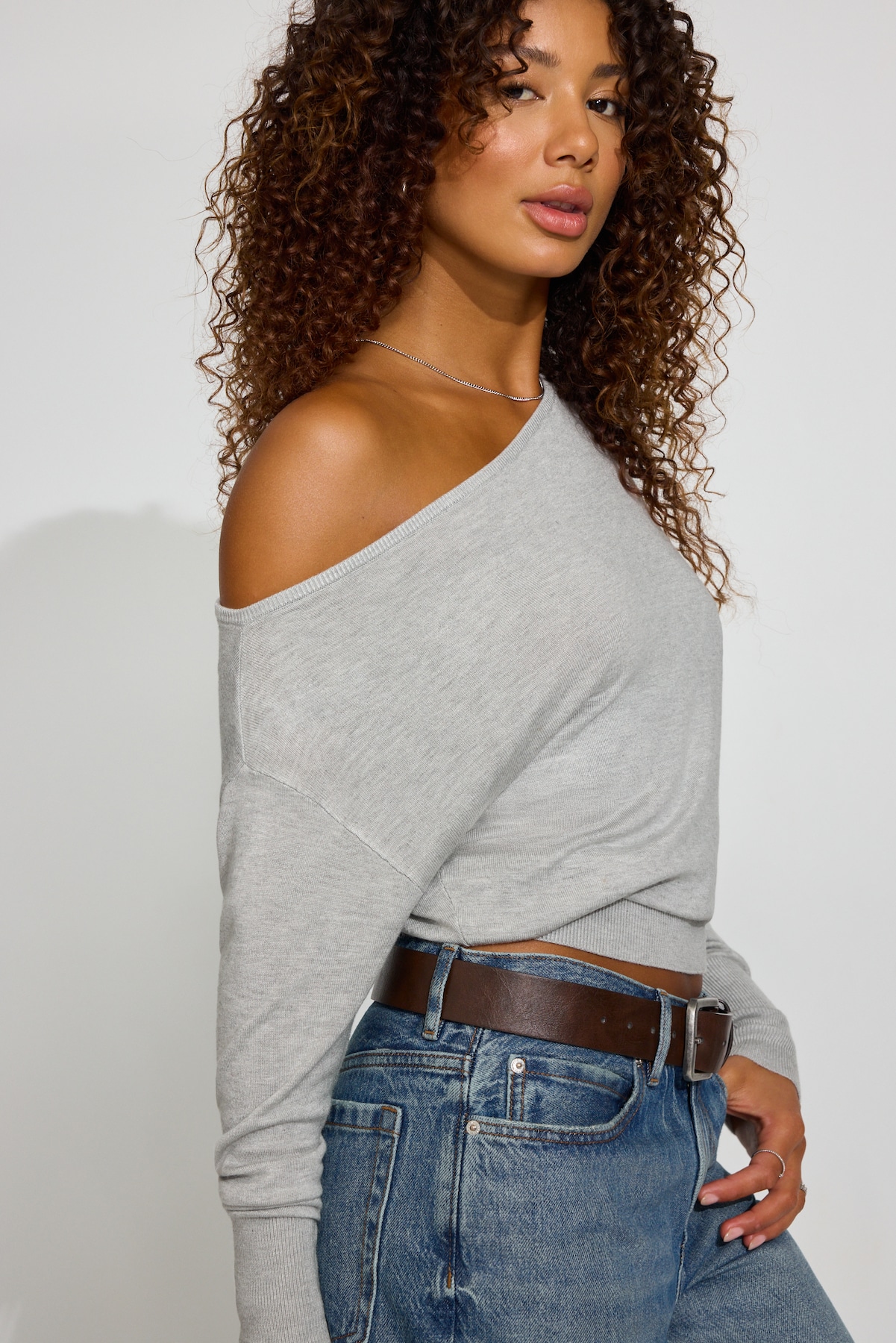100098986_18X_1920x2880.jpg