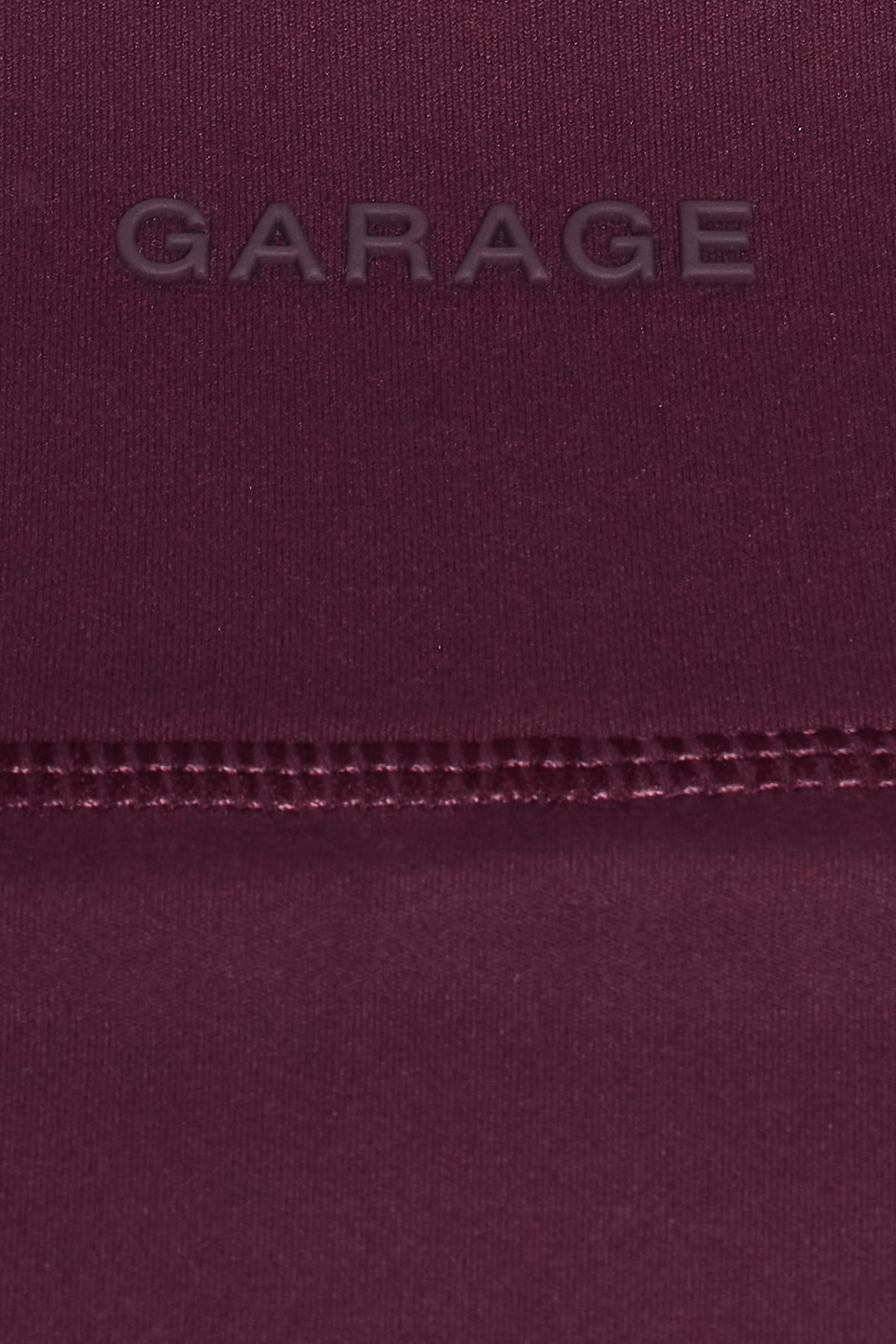 100099330_01G_alt3_1920x2880.jpg