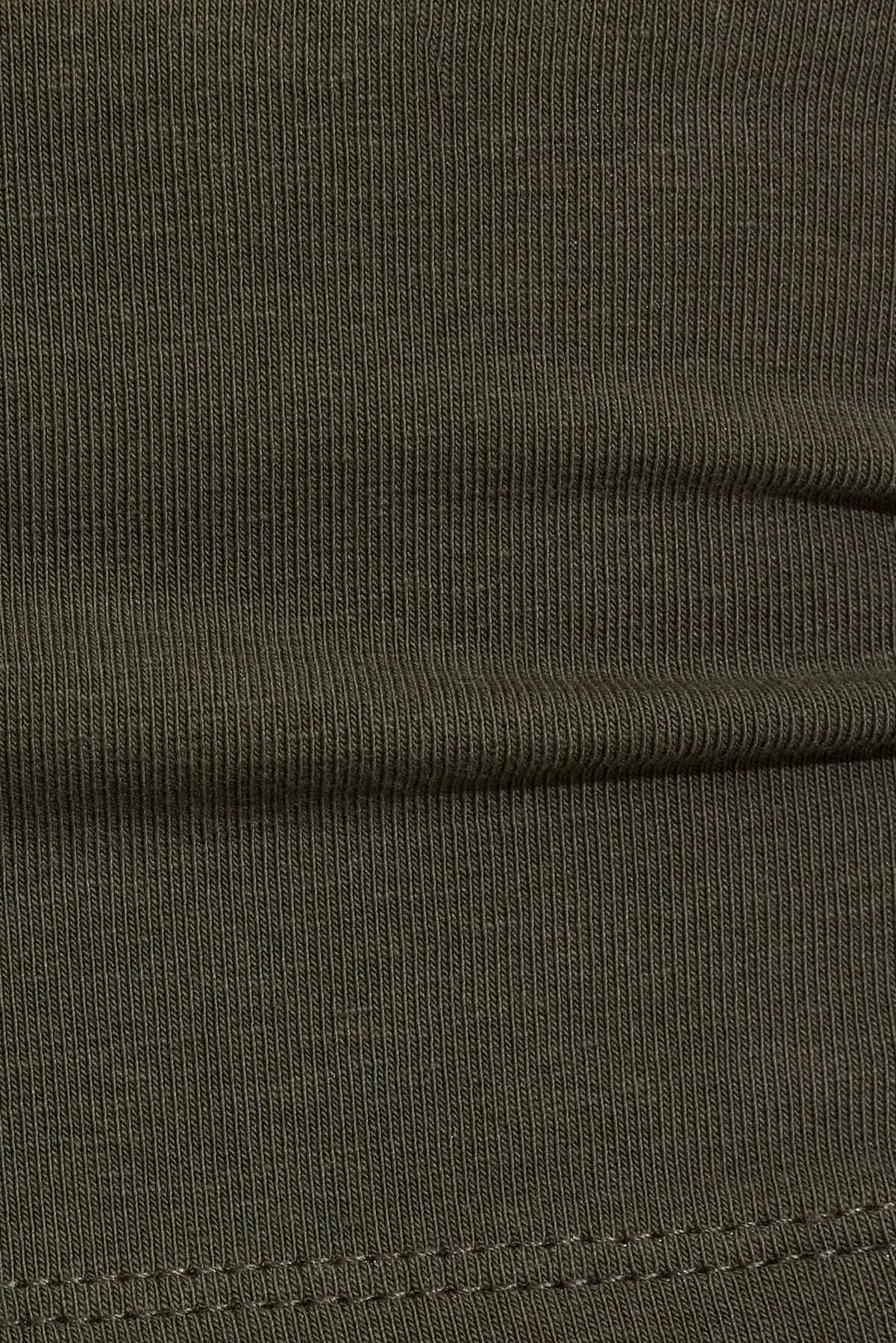 100099982_8AI_alt3_1920x2880.jpg