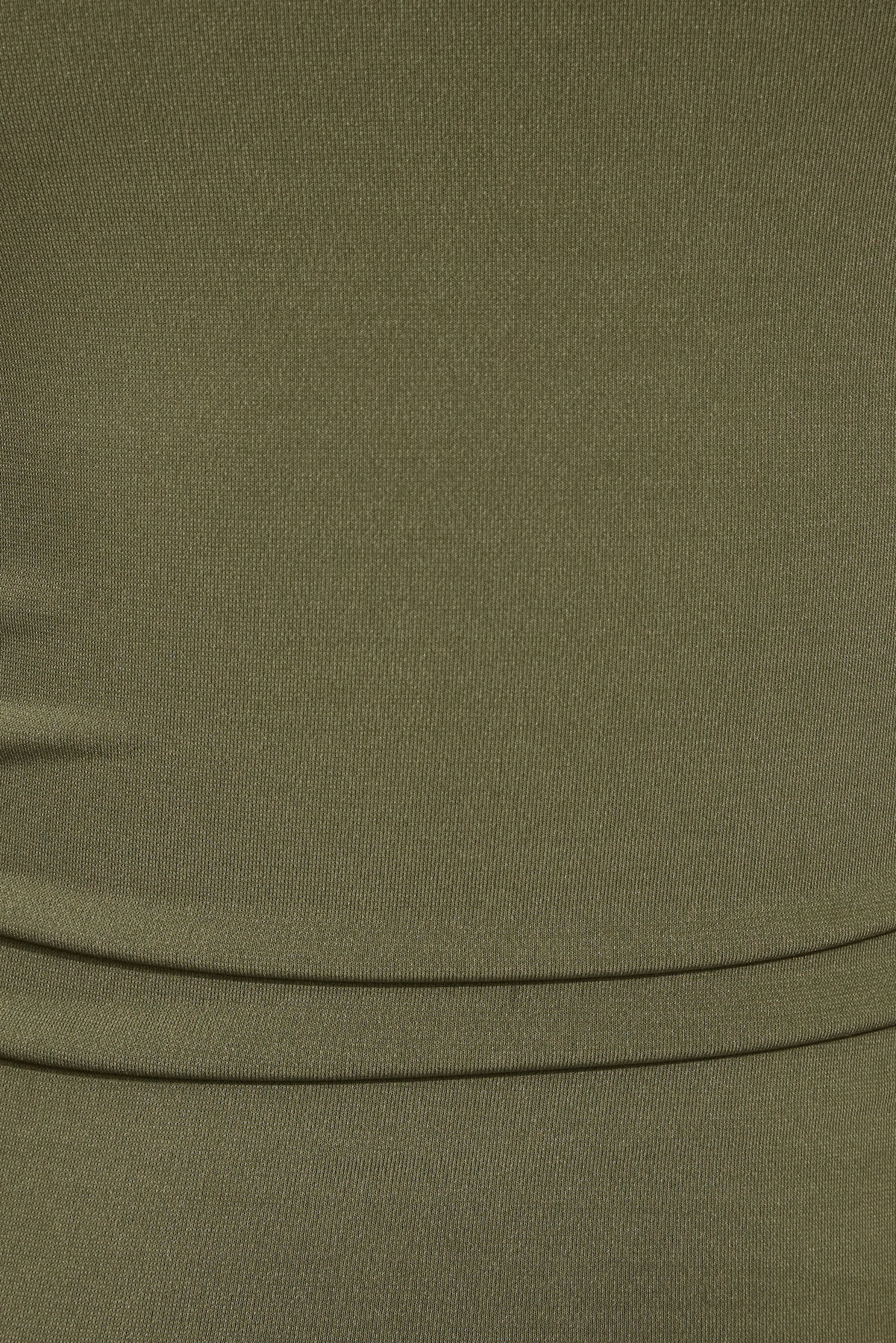 100100146_0HS_alt3_1920x2880.jpg