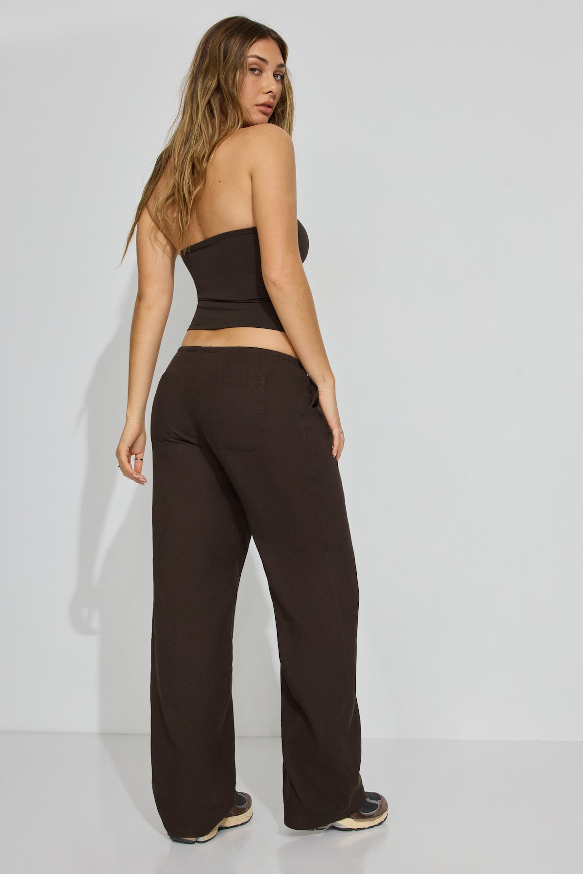 100100644_4DD_alt2_1920x2880.jpg
