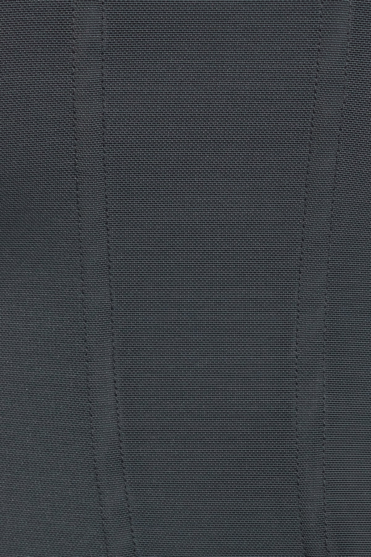 100100887_8D1_alt3_1920x2880.jpg