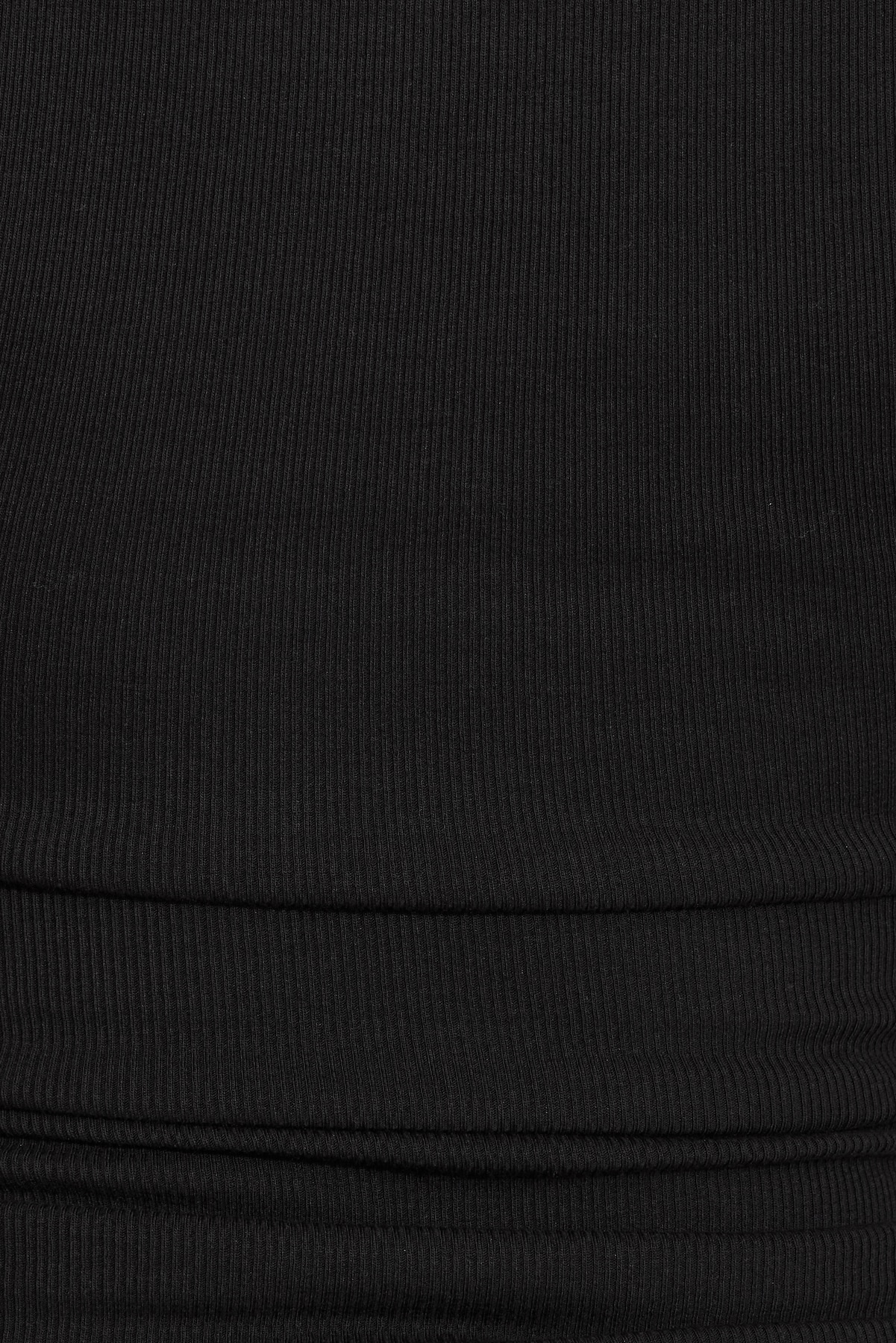 100100898_06V_alt3_1920x2880.jpg