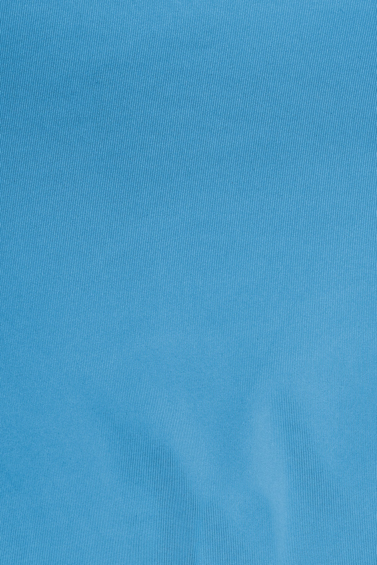 100100908_8P9_alt5_1920x2880.jpg