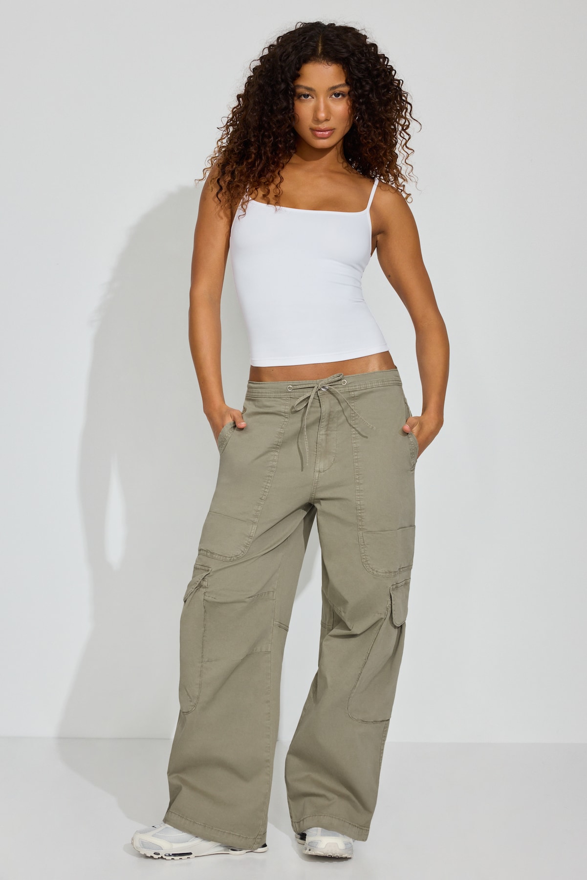 100101055_8BC_1920x2880.jpg