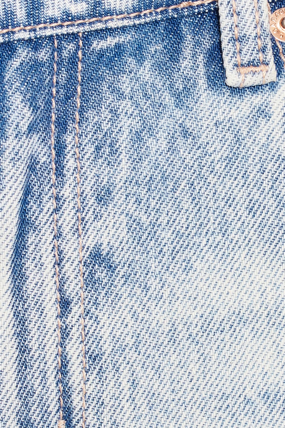 100101188_07I_alt4_1920x2880.jpg