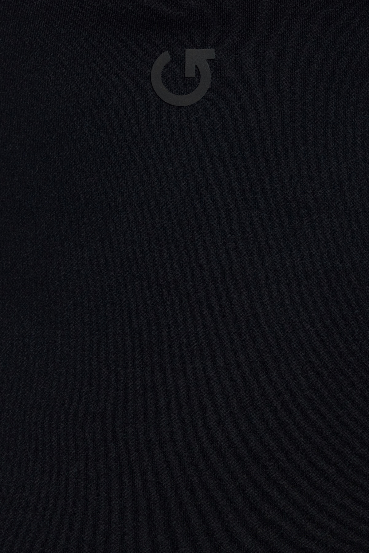 100101806_06V_alt3_1920x2880.jpg