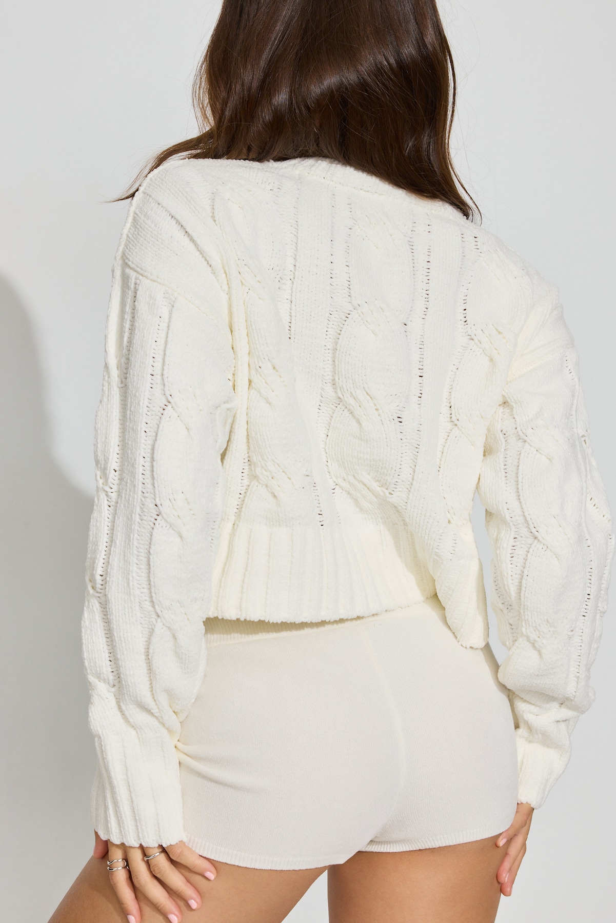 100101953_6VO_alt3_1920x2880.jpg