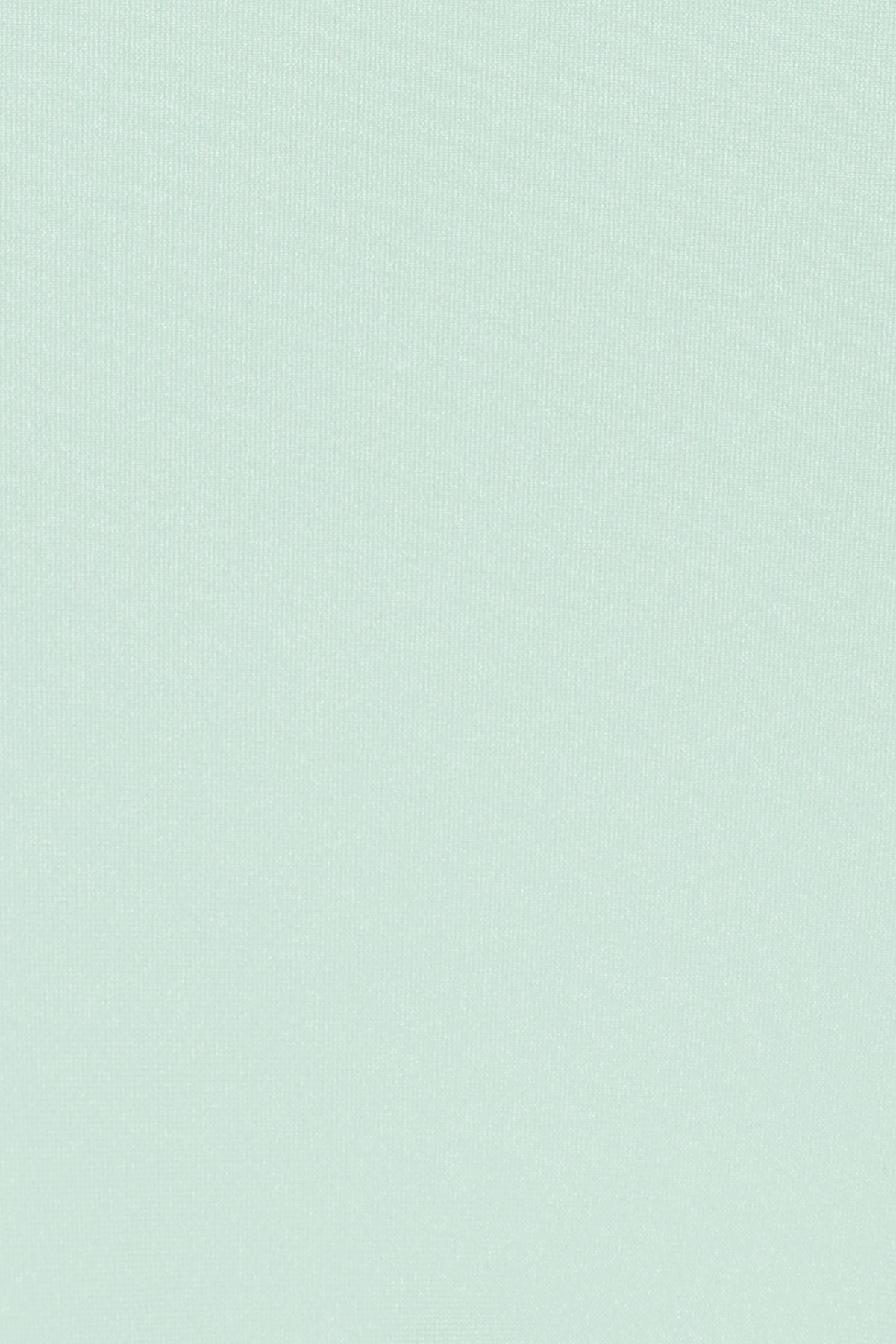 100102884_21M_alt5_1920x2880.jpg