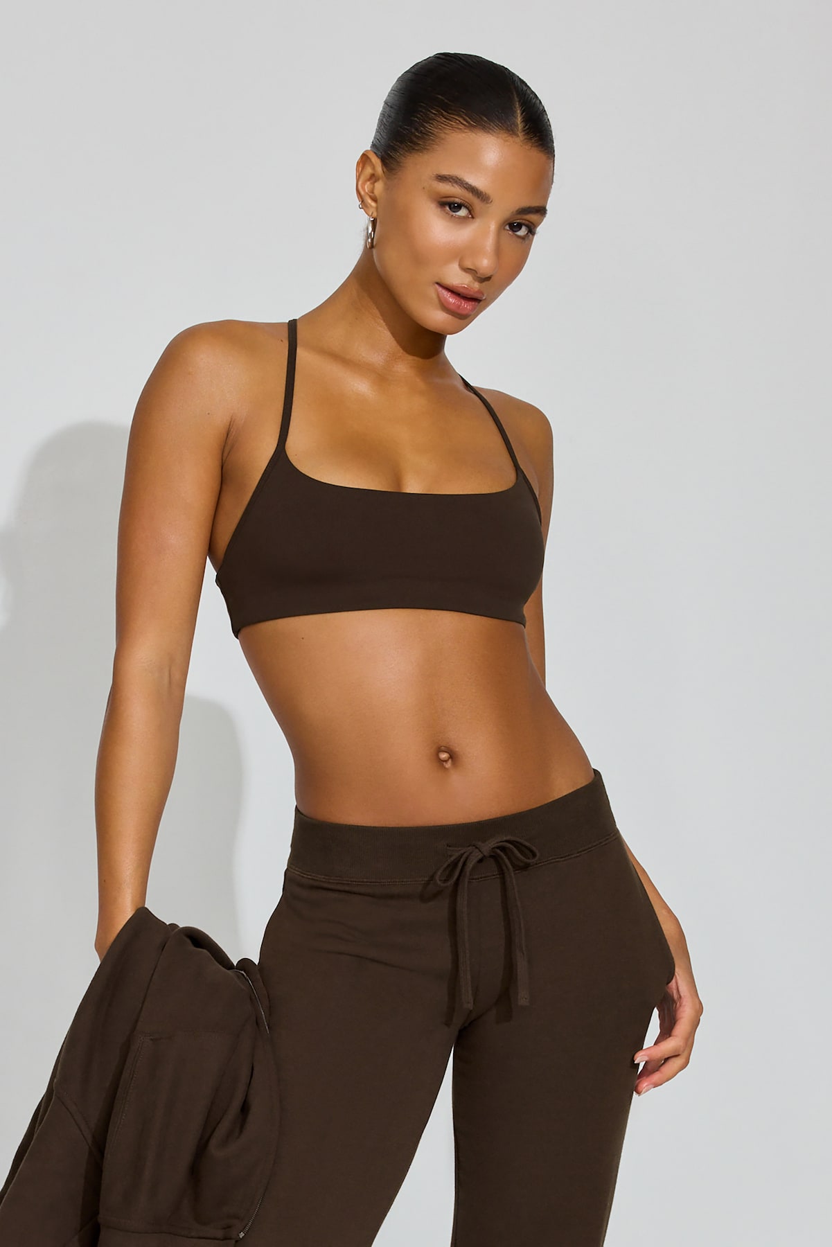 100103305_4DD_alt3_1920x2880.jpg