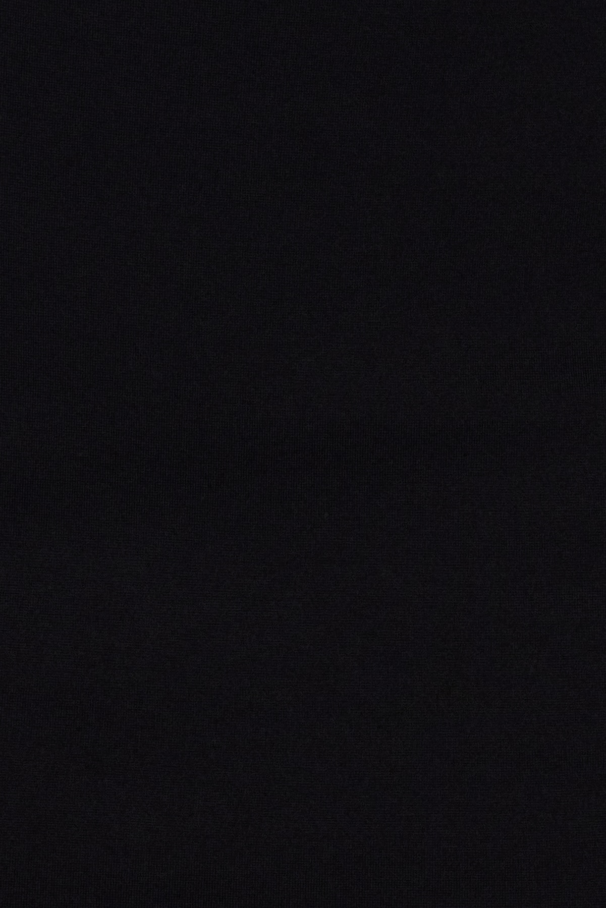 100103556_06V_alt4_1920x2880.jpg