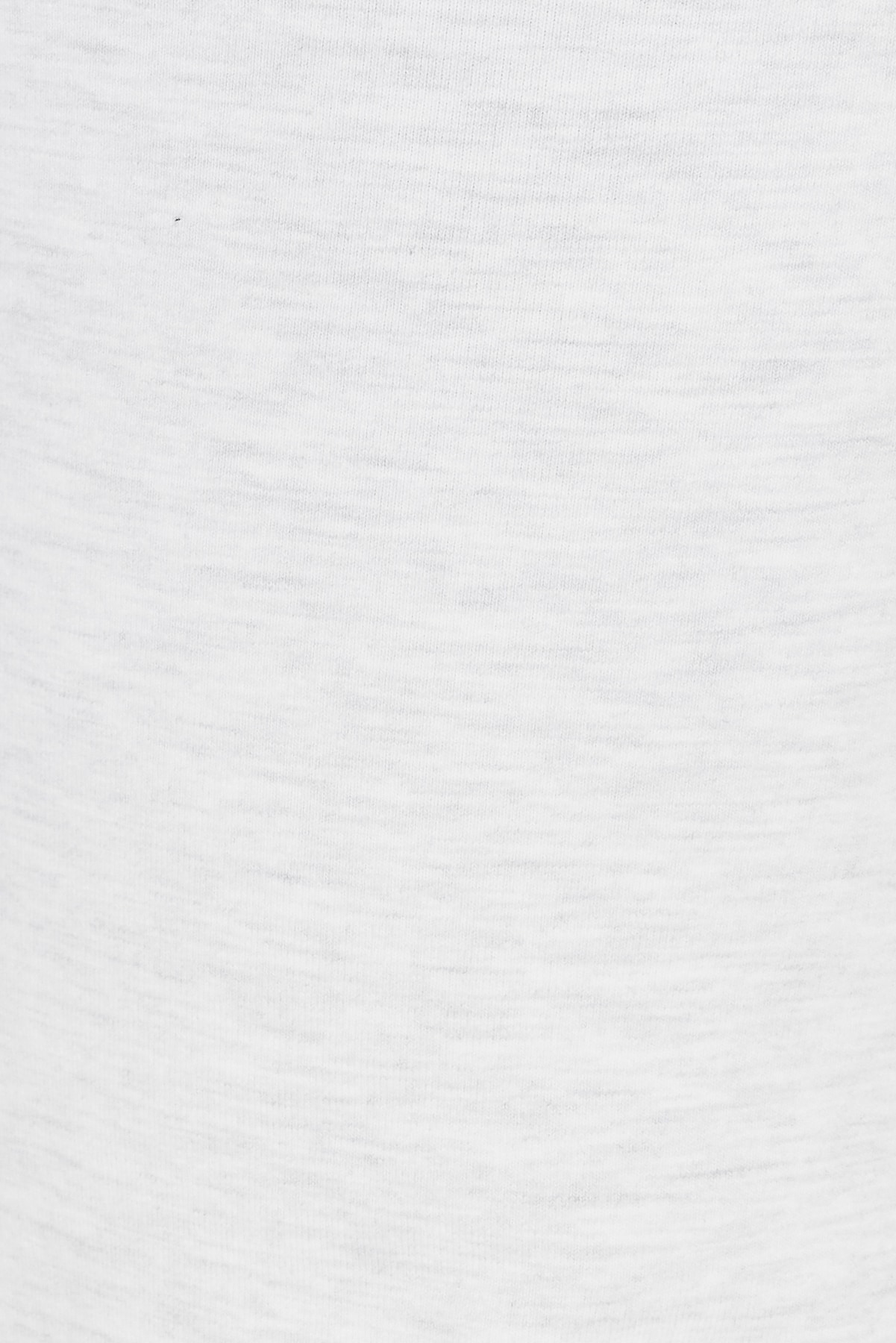 100103736_18X_alt3_1920x2880.jpg
