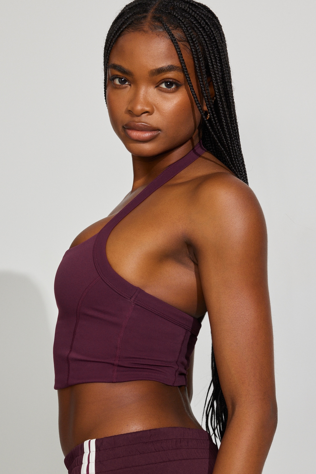 100103806_01G_alt1_1920x2880.jpg