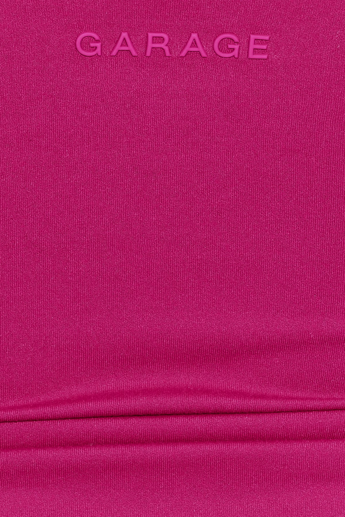 100103895_8NC_alt4_1920x2880.jpg