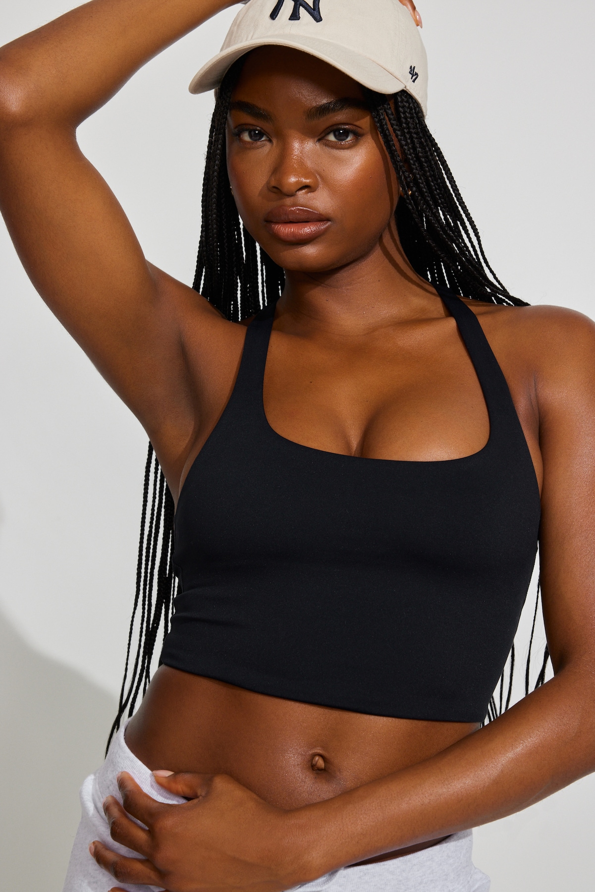 100103916_06V_1920x2880.jpg