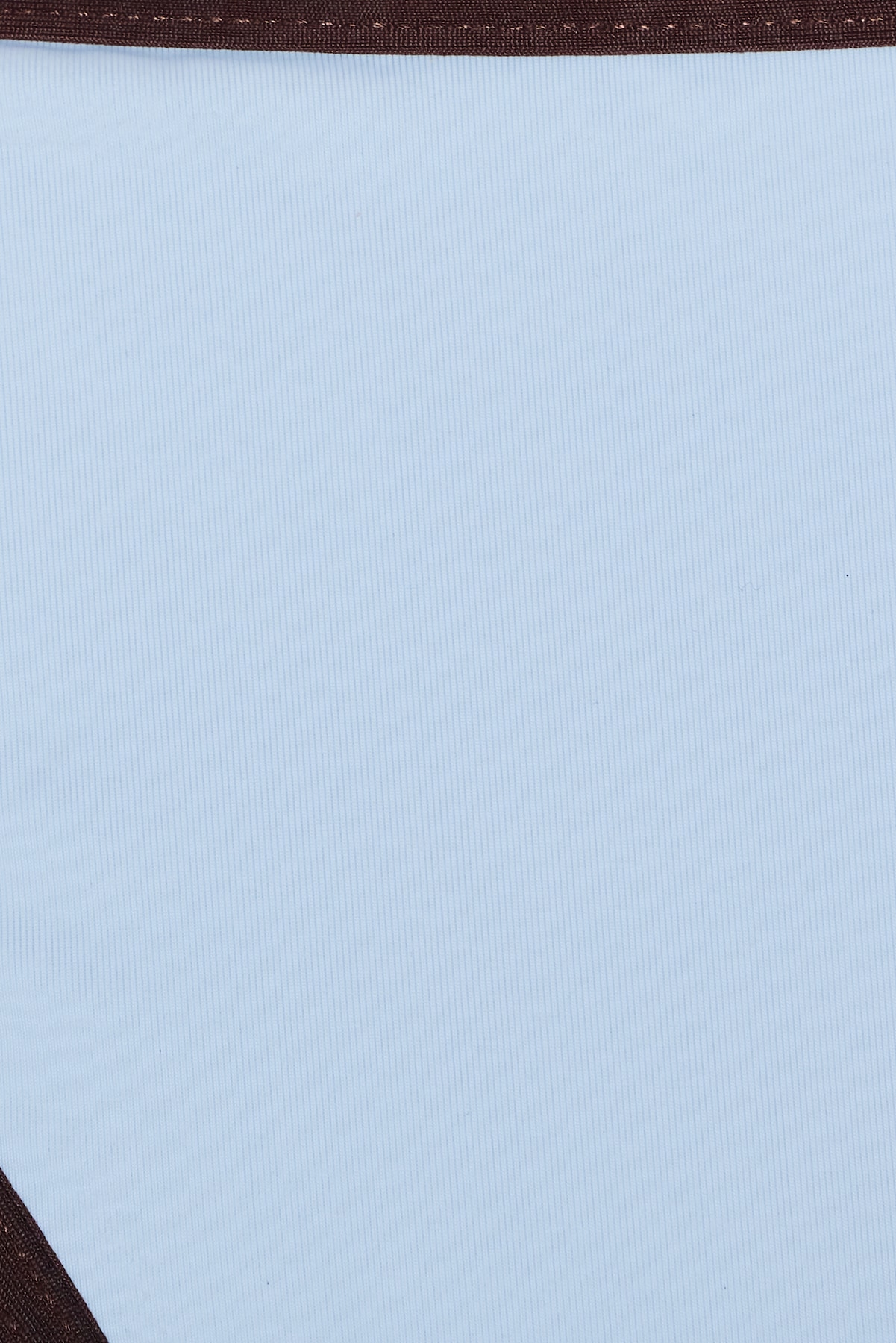 100103968_8N2_alt4_1920x2880.jpg