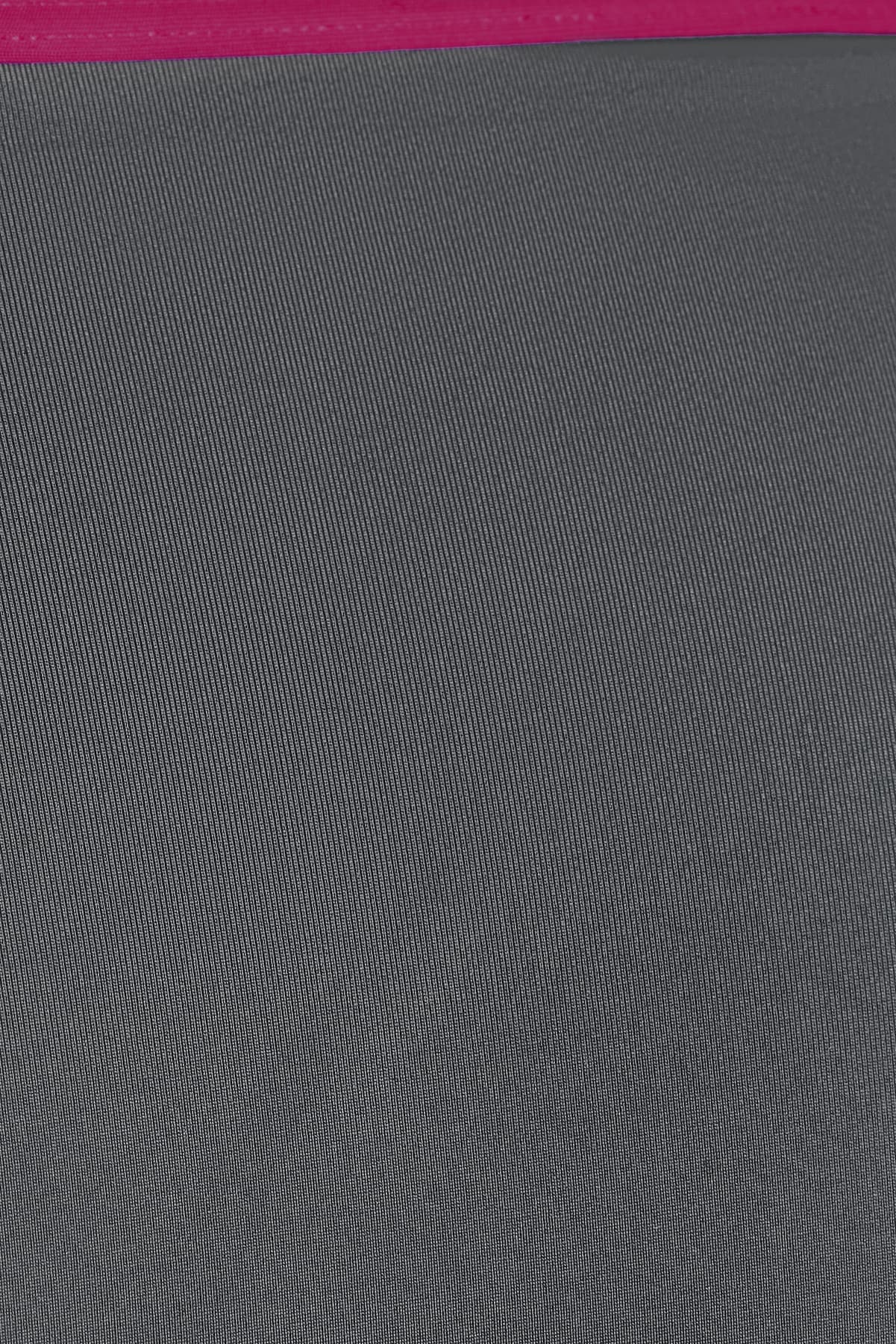 100103968_8PO_alt3_1920x2880.jpg