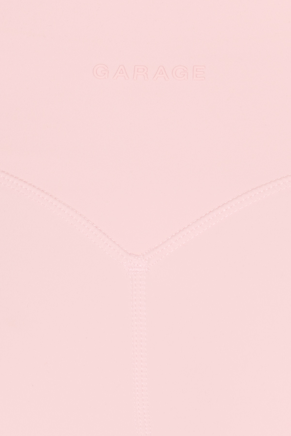 100104940_8OF_alt5_1920x2880.jpg