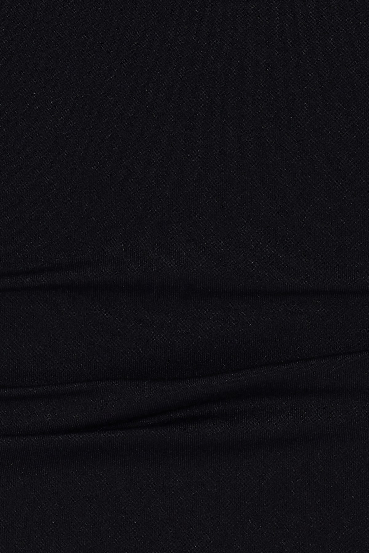 100105733_06V_alt4_1920x2880.jpg