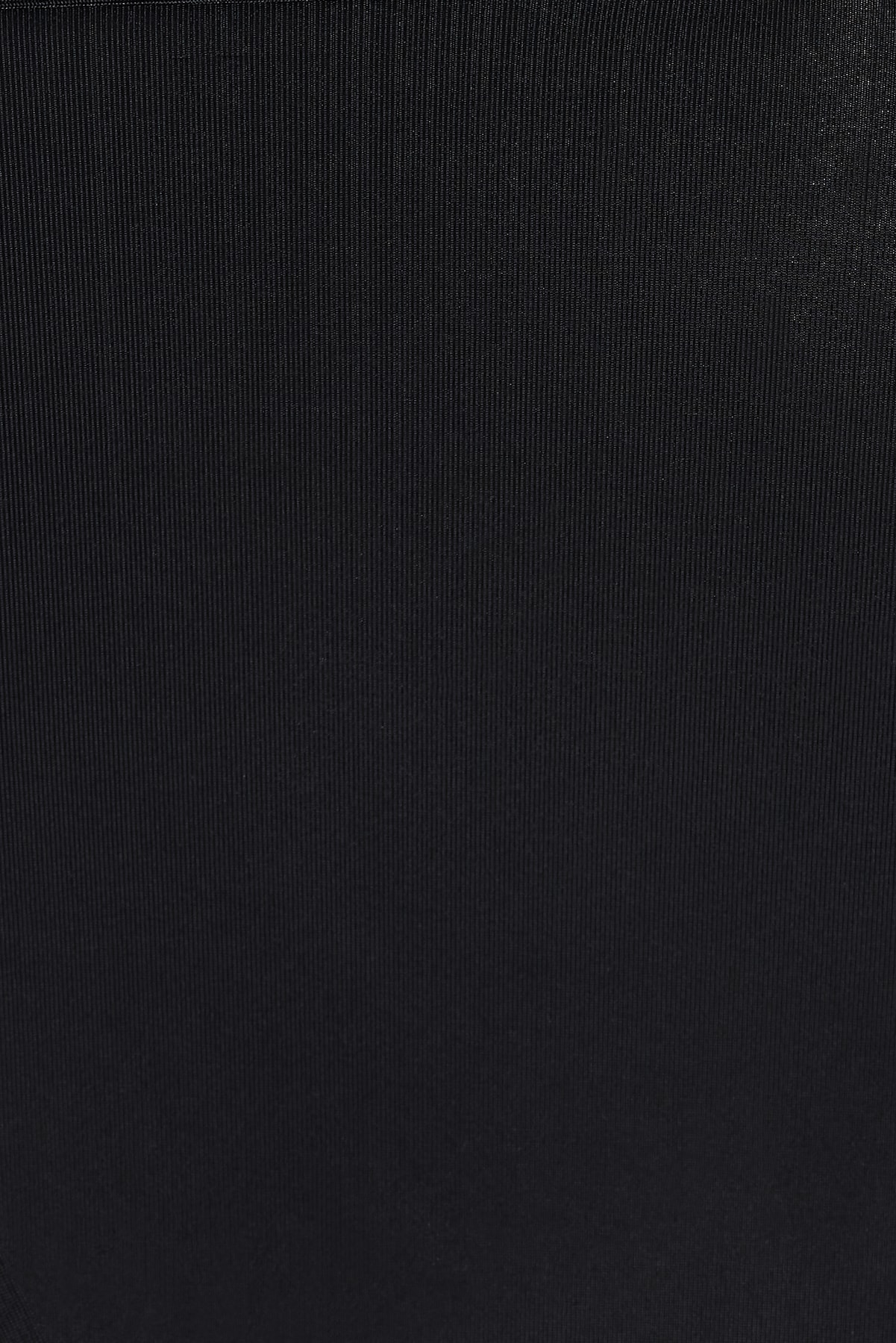 100106074_06V_alt3_1920x2880.jpg